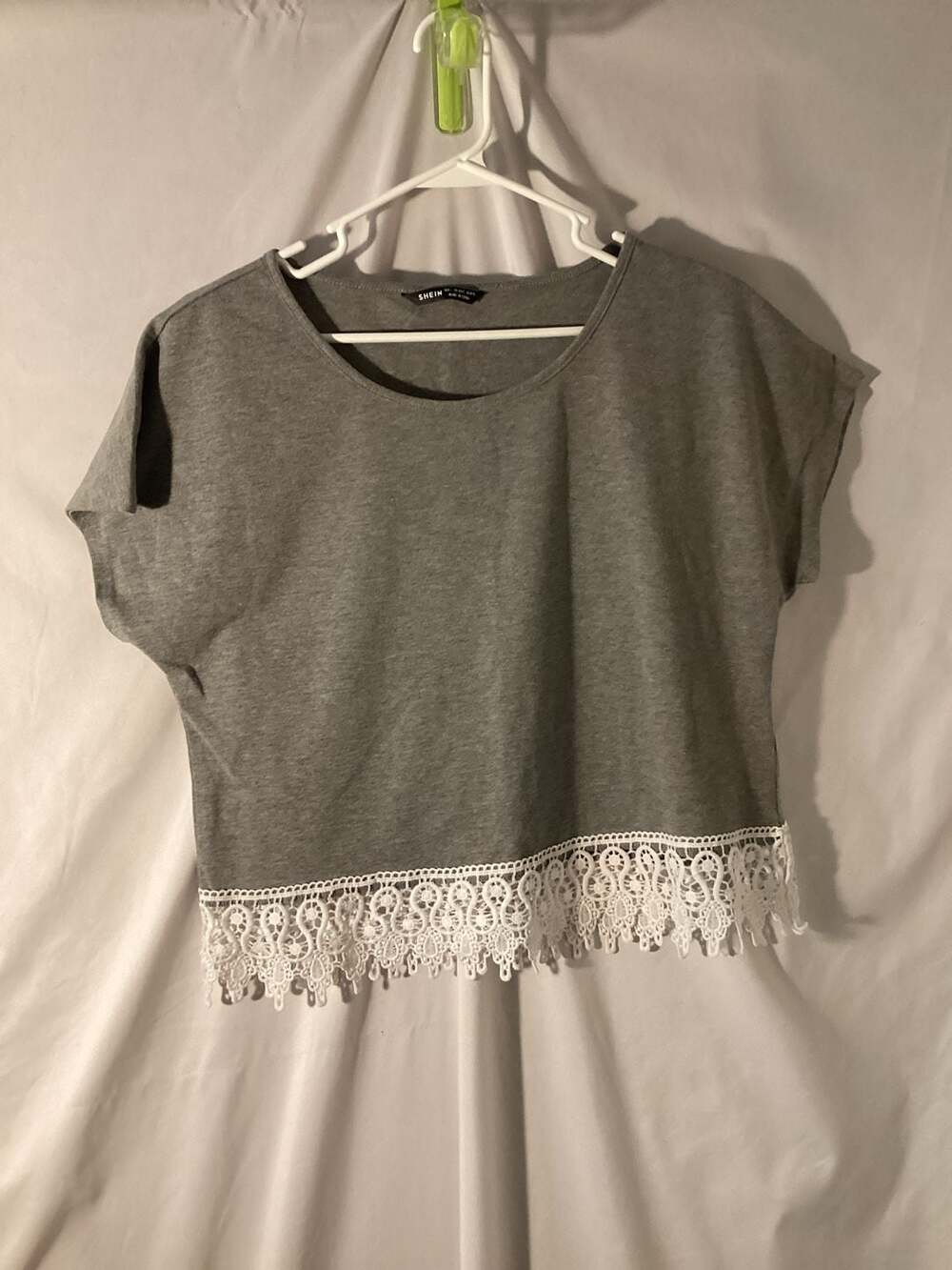 SHEIN Gray Short Sleeve Crop Top with White Lace Hem